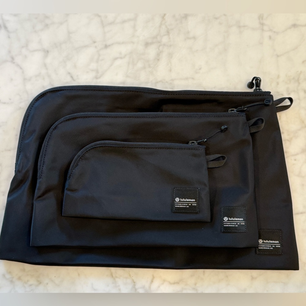 lululemon athletica Lightweight Pouch Trio